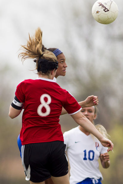 041815-soccer-15
